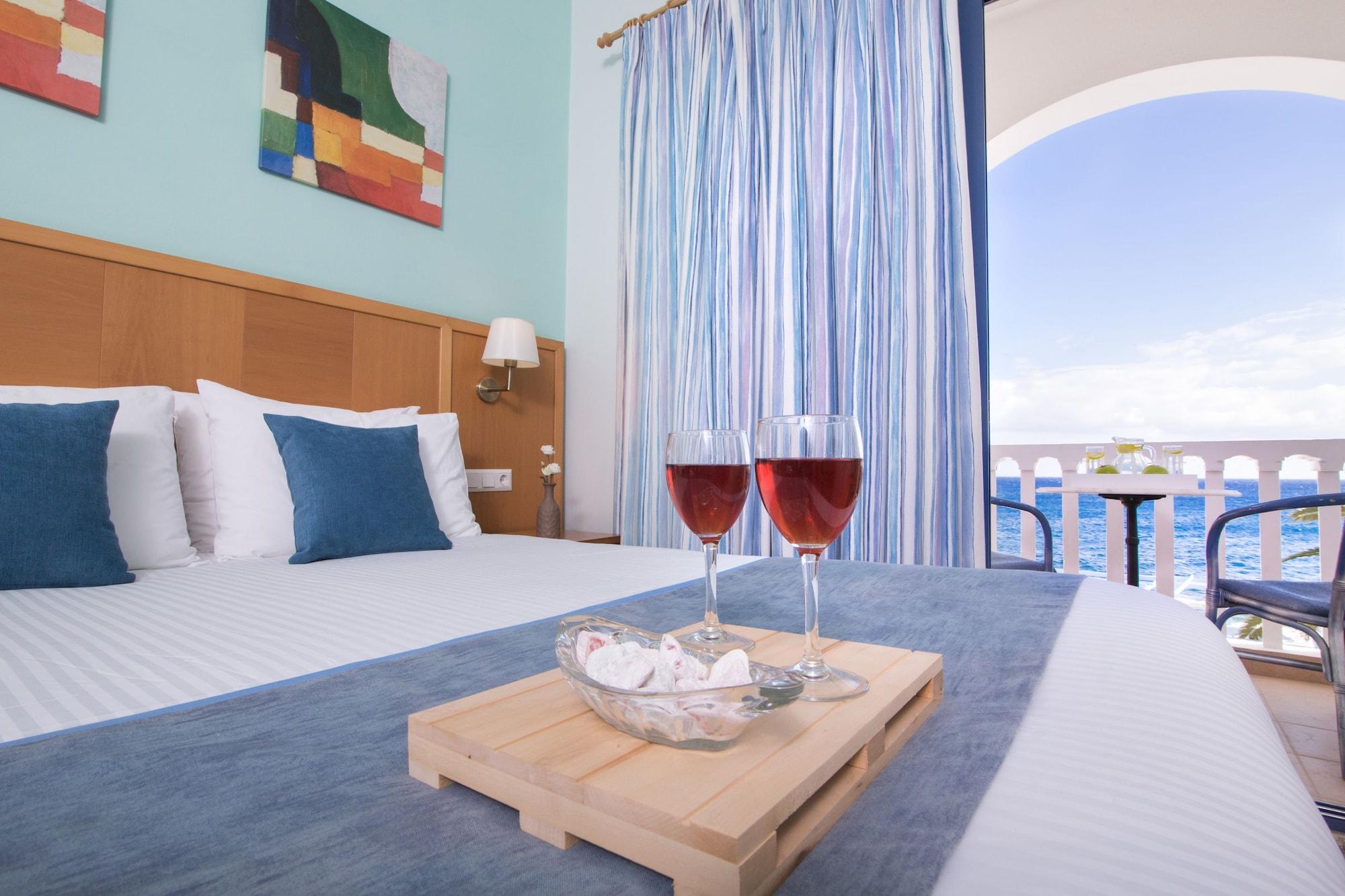 Hotel Sunshine Kamári Dış mekan fotoğraf